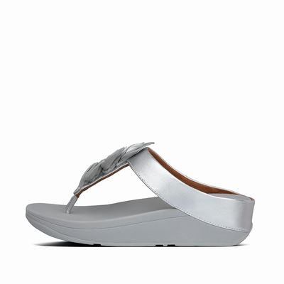 Silver Women's Fitflop FINO Leaf Metallic Leather Toe-Thongs Sandals | WE5124839