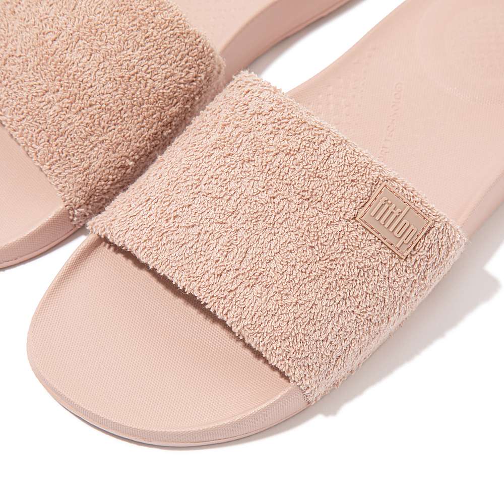 Beige Women's Fitflop IQUSHION Towelling Slides | GS1320649