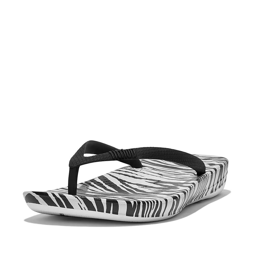 Black/White Women's Fitflop IQUSHION Zebra Print Ergonomic Flip Flops | RD9217458