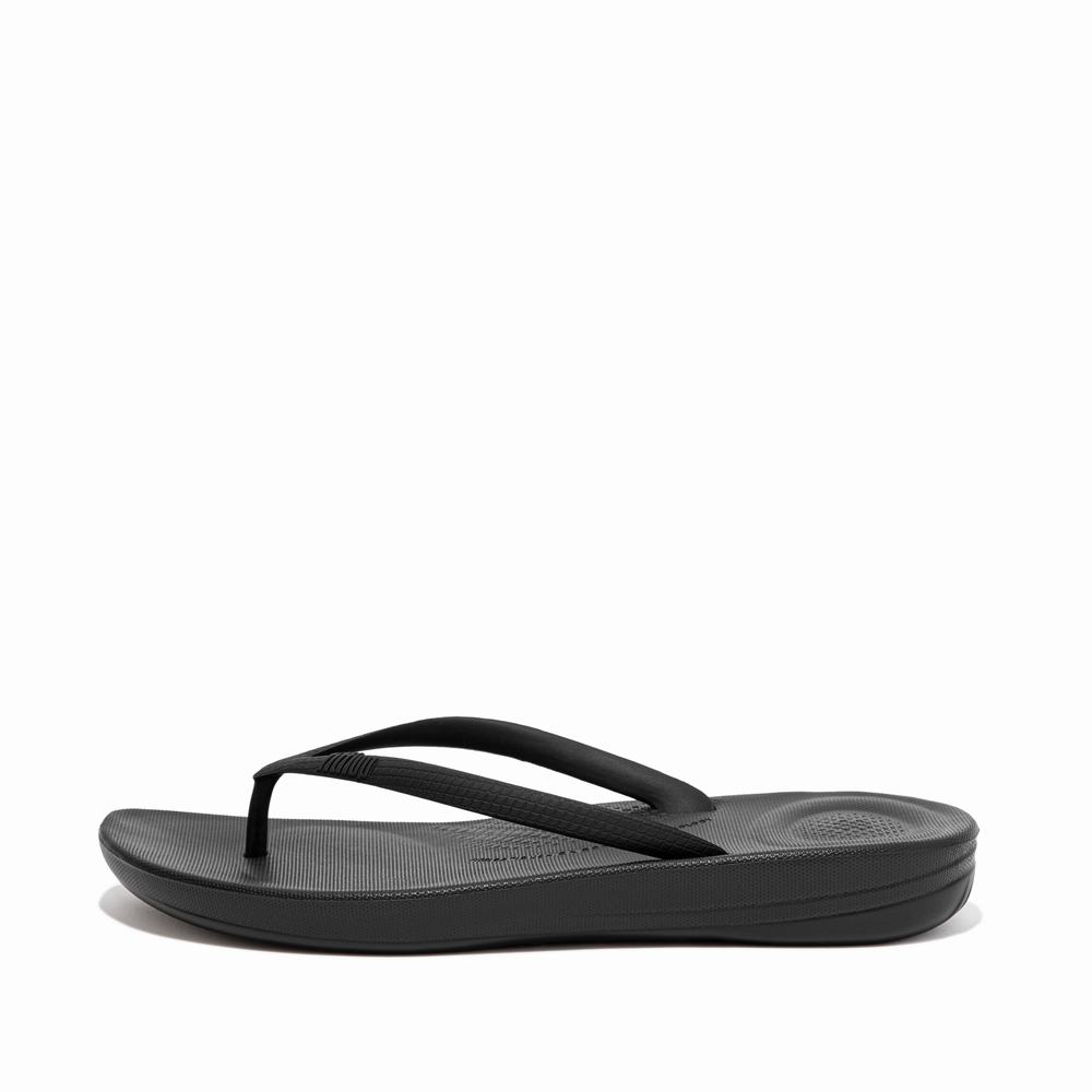 Black Women\'s Fitflop IQUSHION Ergonomic Flip Flops | HU7615429