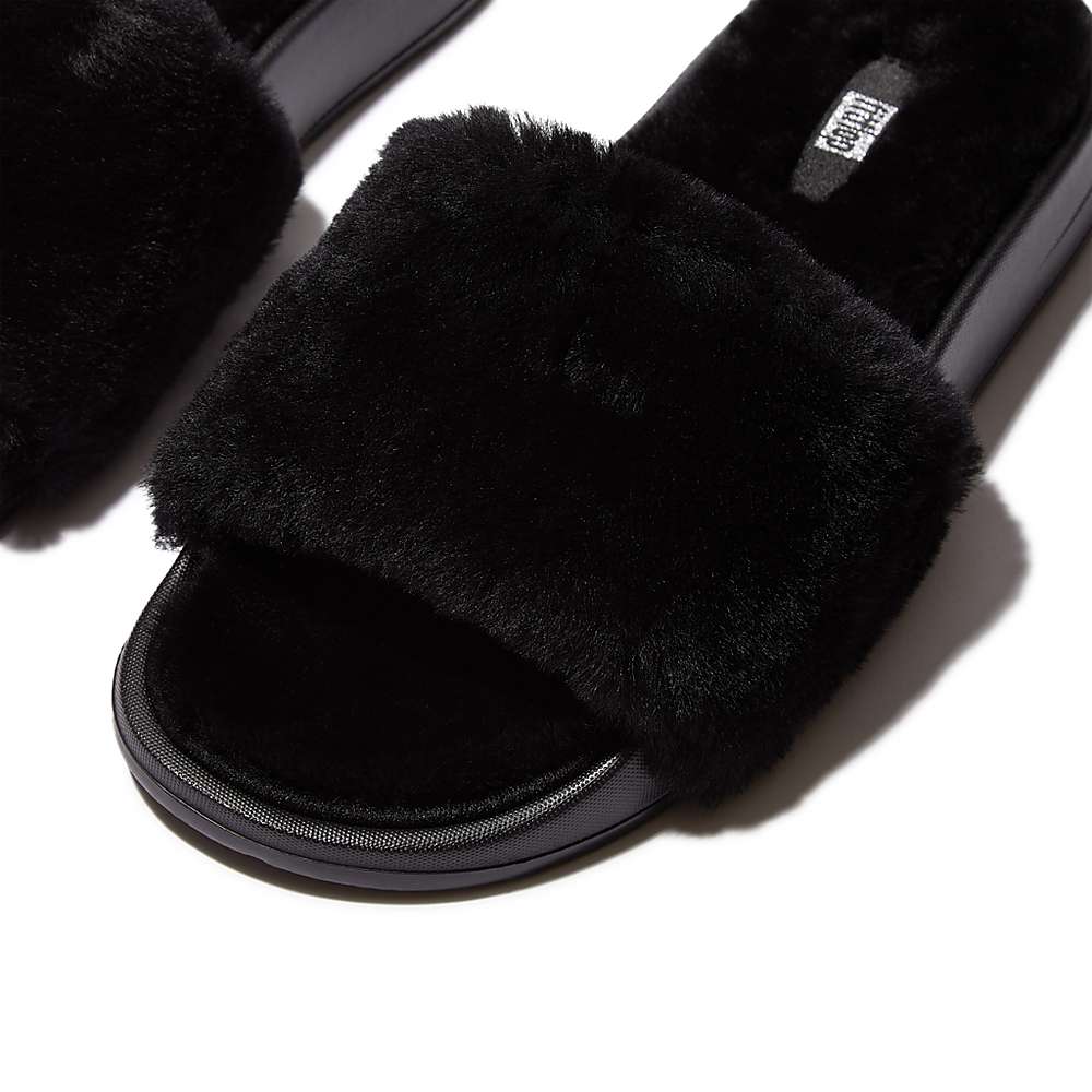 Black Women's Fitflop IQUSHION Shearling Slippers | MJ6357204