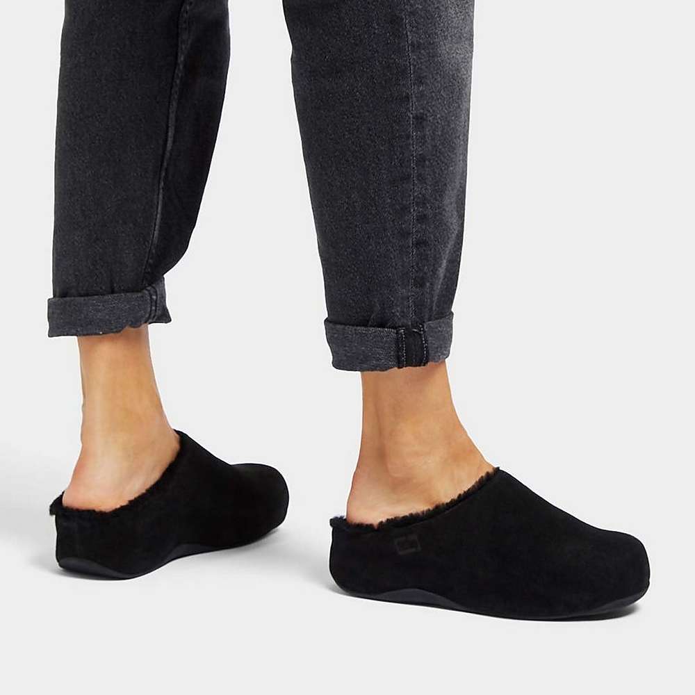 Black Women's Fitflop SHUV Shearling-Lined Suede Clogs | JO5163408