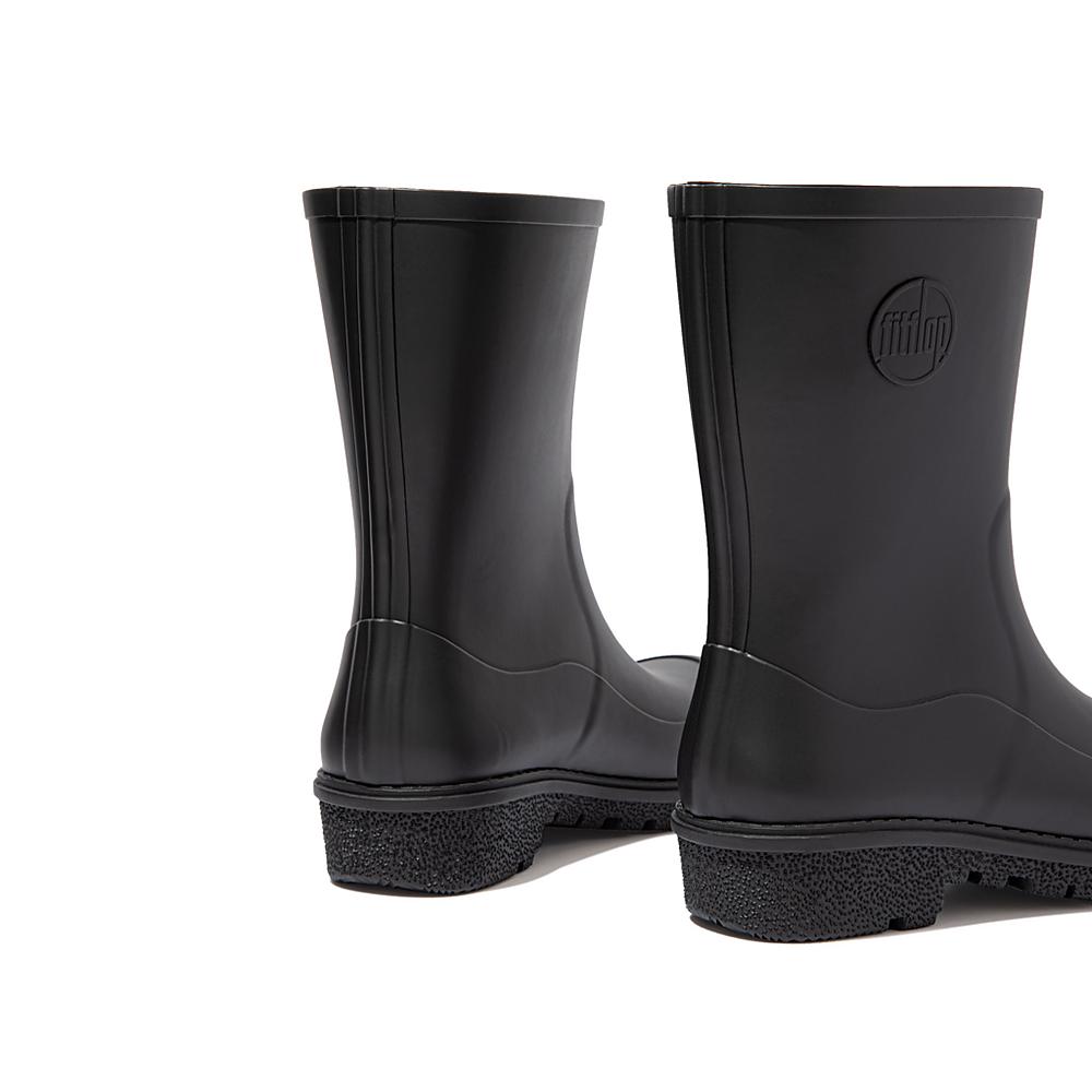 Black Women's Fitflop WONDERWELLY Short Rain Boots | PT0531498