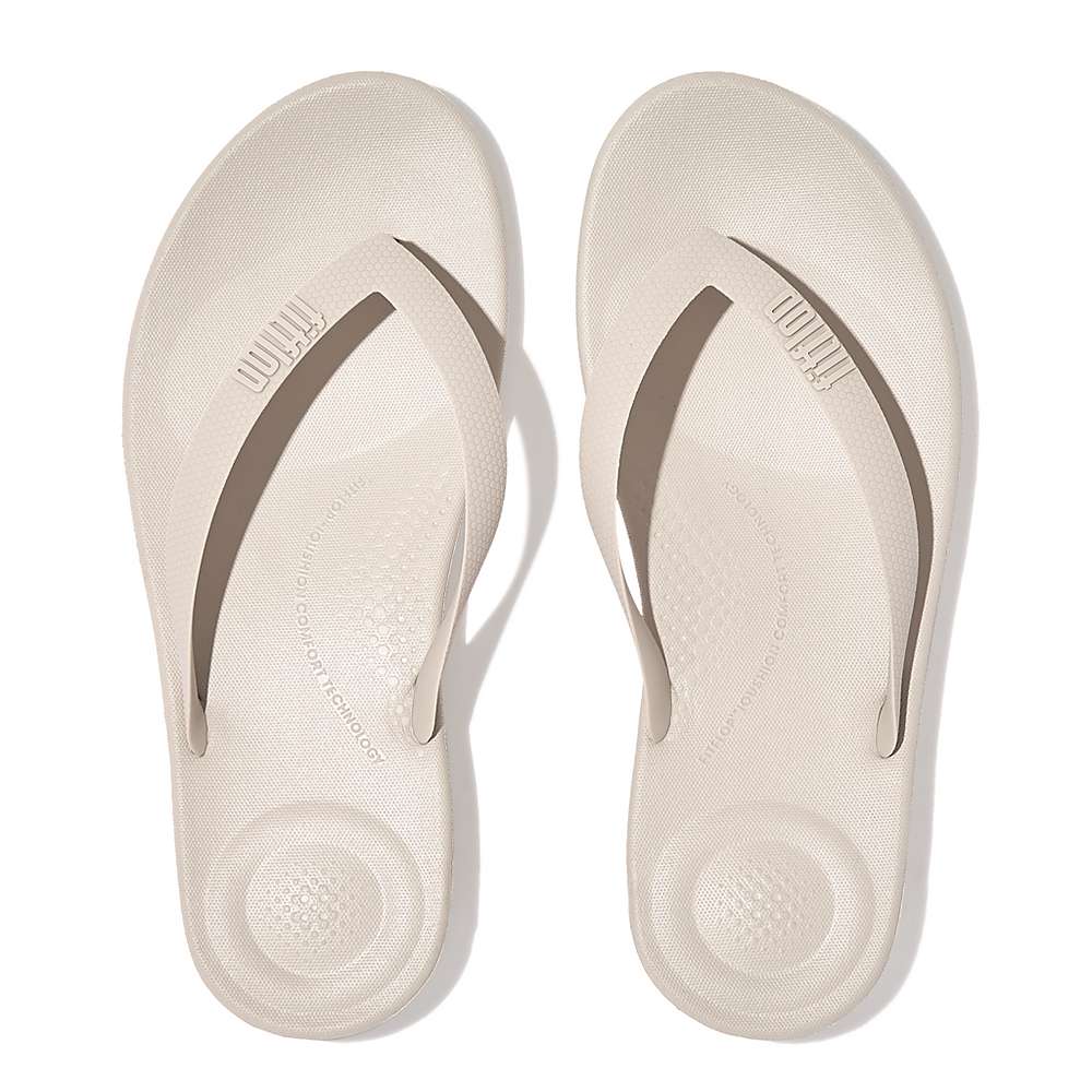 Grey Beige Men's Fitflop IQUSHION Ergonomic Flip Flops | IM4805973