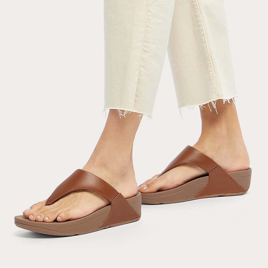 Light Brown Women's Fitflop LULU Leather Toe-Post Sandals | SP2476503