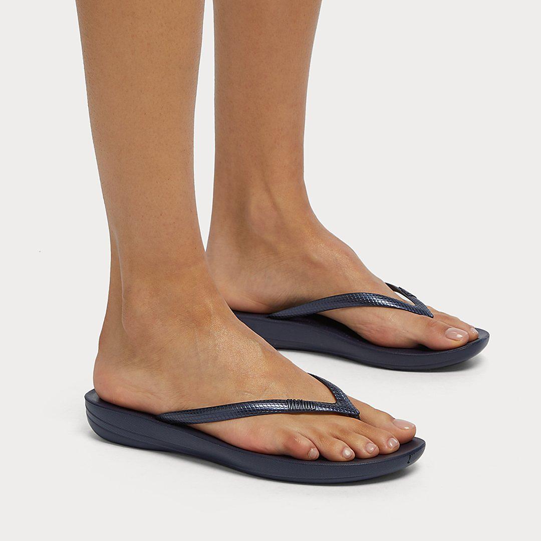 Navy Women's Fitflop IQUSHION Ergonomic Flip Flops | VF0476892