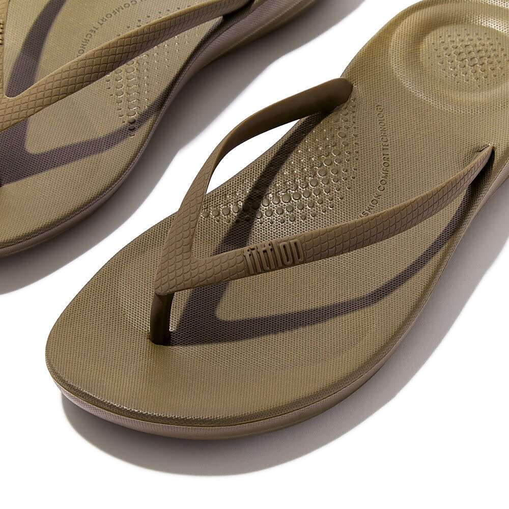 Olive Women's Fitflop IQUSHION Ergonomic Flip Flops | VY3809542