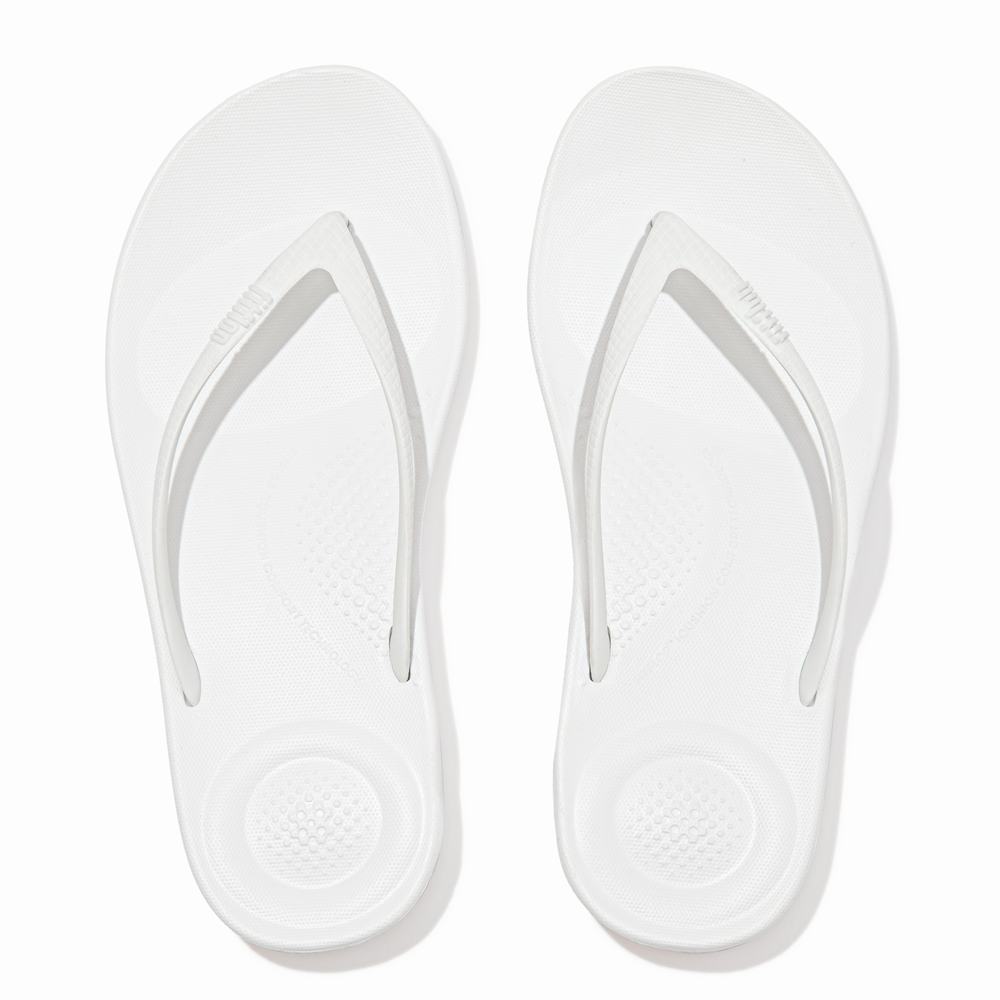 White Women's Fitflop IQUSHION Ergonomic Flip Flops | IH3029764