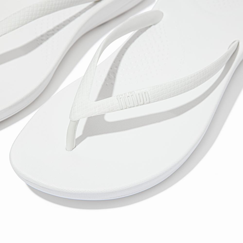 White Women's Fitflop IQUSHION Ergonomic Flip Flops | IH3029764