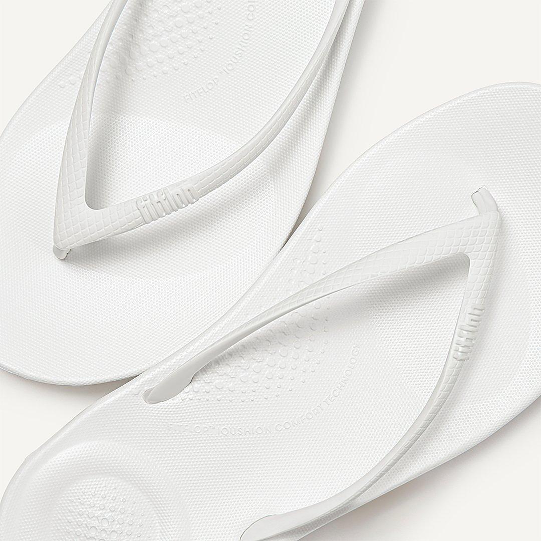 White Women's Fitflop IQUSHION Ergonomic Flip Flops | IH3029764