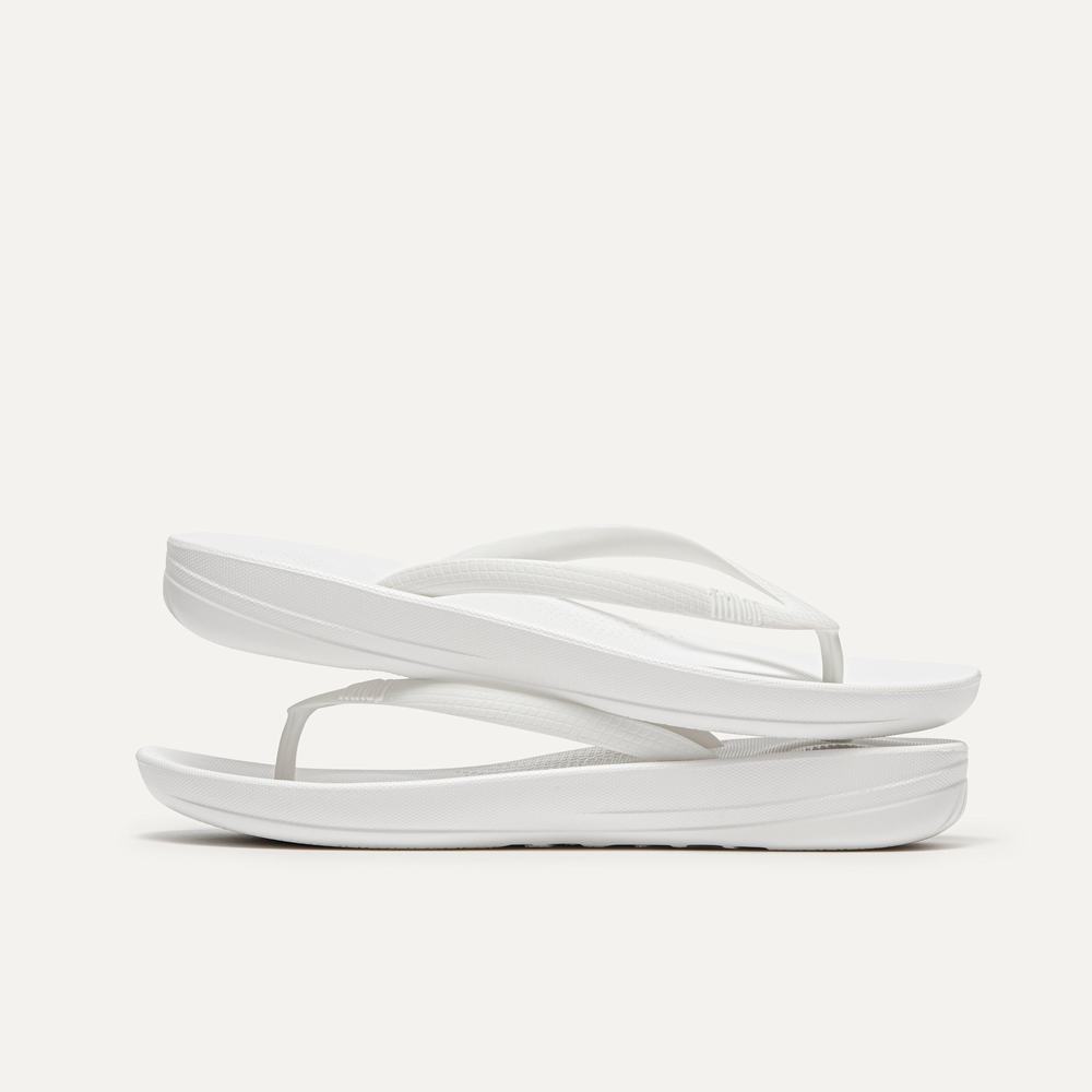 White Women's Fitflop IQUSHION Ergonomic Flip Flops | IH3029764