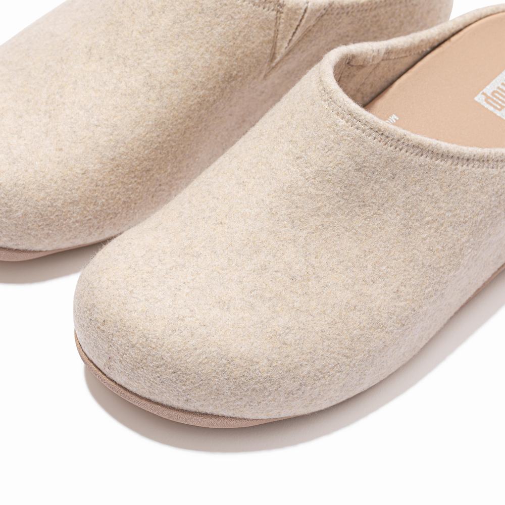 White Women's Fitflop SHUV Cushy Felt Clog Slippers | TM5086314